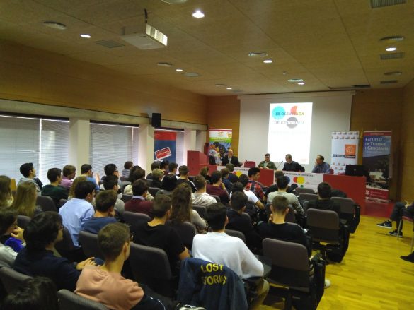 IMG-20180414-WA0004 Presentación de la prueba de la IXª Olimpiada de Geografía