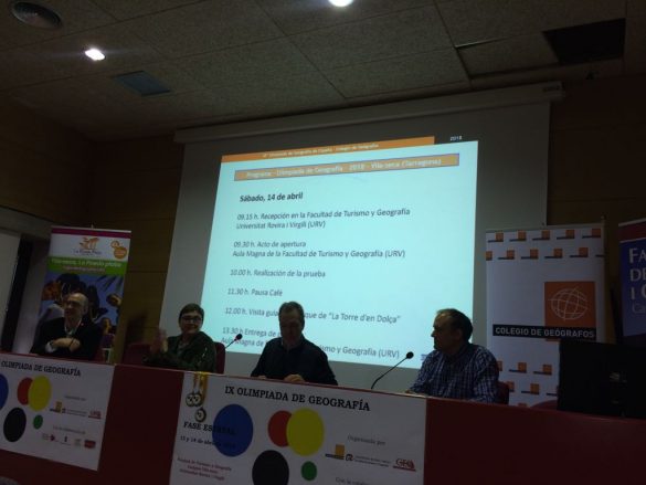 IMG-20180414-WA0005 Presentación de la prueba de la IXª Olimpiada de Geografía